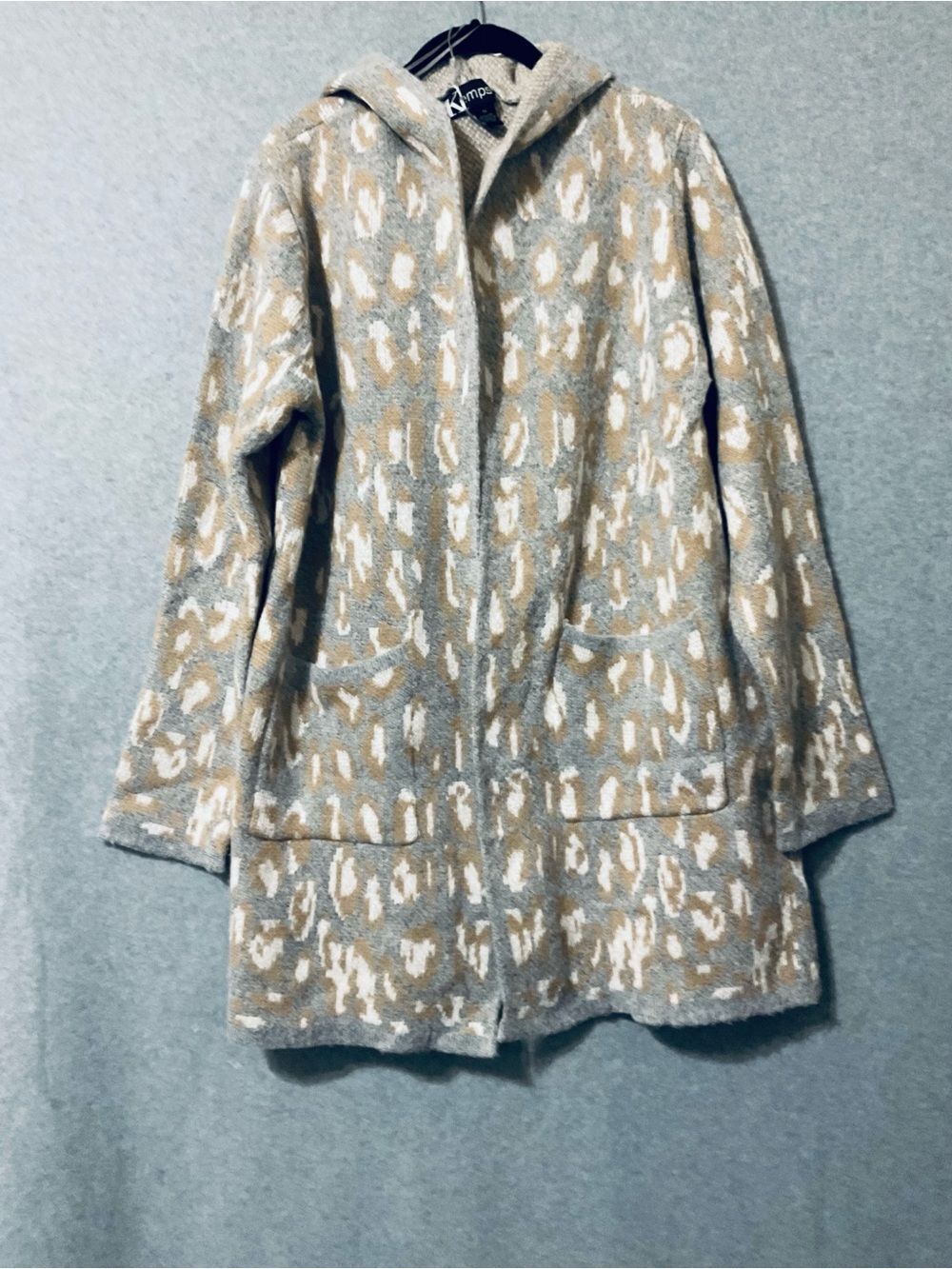 Kempson womens Gray leopard Cheetah print open Hooded Cardigan Sz XL